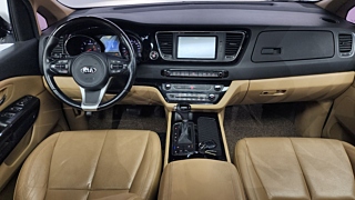KIA CARNIVAL 2016