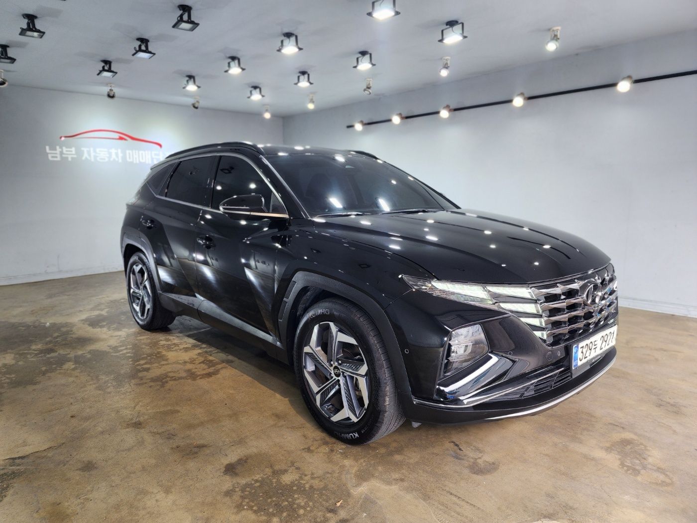 HYUNDAI TUCSON NX4 2021