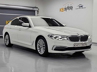BMW 5-SERIES G30 2020