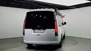 HYUNDAI STARIA 2023
