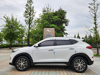 HYUNDAI TUCSON 2016