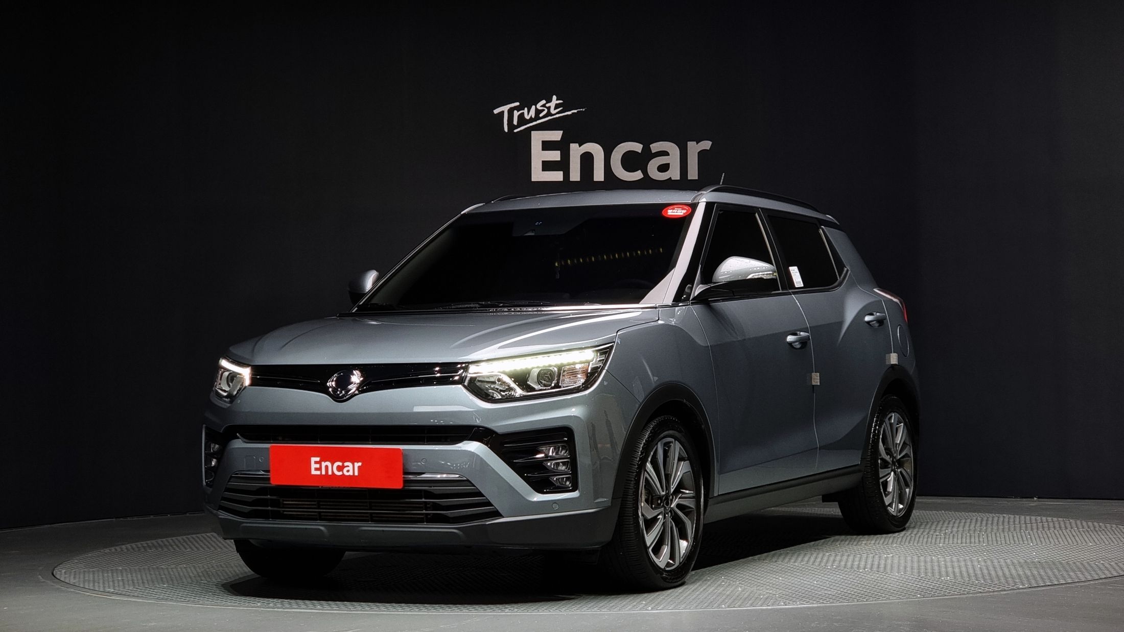 SSANGYONG TIVOLI VERY NEW 2020