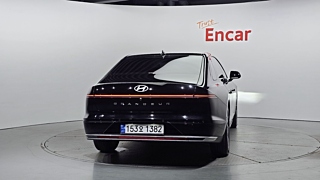 HYUNDAI GRANDEUR HYBRID GN7 2023