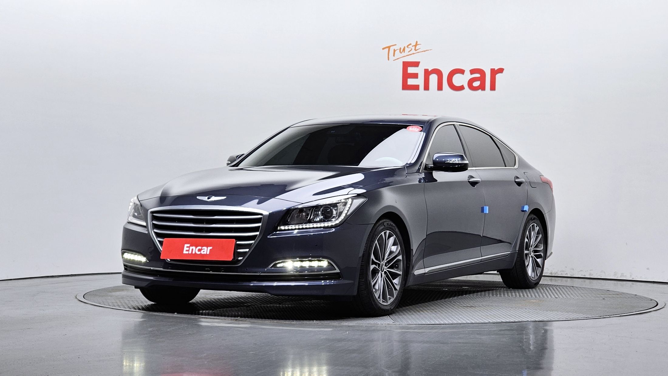 HYUNDAI GENESIS DH 2014