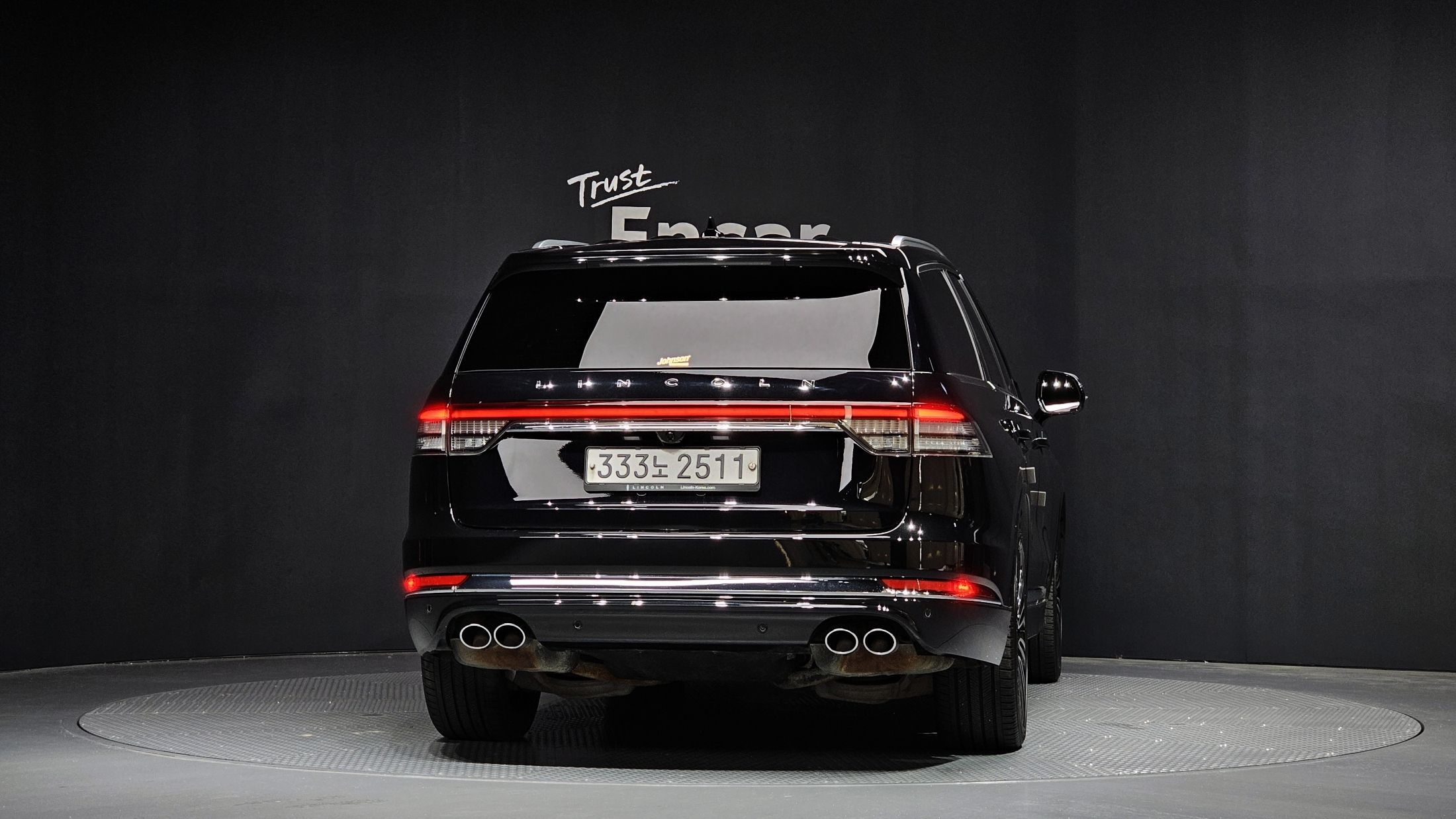 LINCOLN AVIATOR