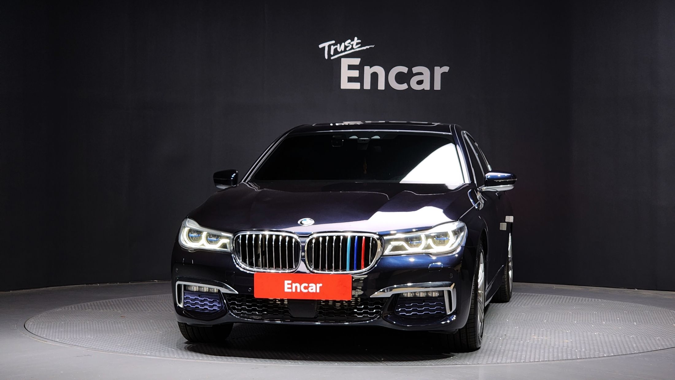 BMW 7-SERIES G11 2017