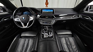 BMW 7-SERIES G11 2017
