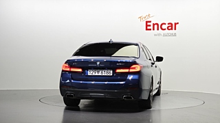 BMW 5-SERIES G30 2020