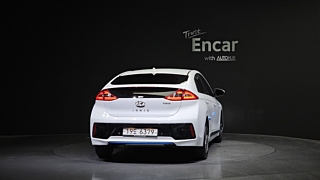 HYUNDAI IONIQ HYBRID 2018
