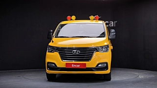 HYUNDAI STAREX GRAND  2020