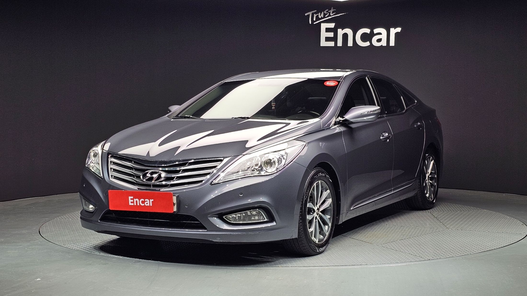 HYUNDAI GRANDEUR HG 2011