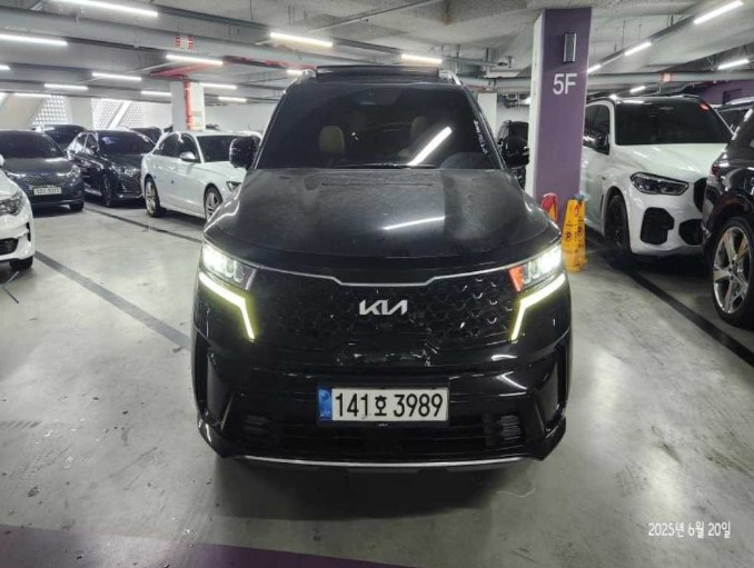 KIA SORENTO 2021
