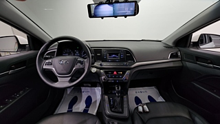 HYUNDAI AVANTE AD 2017