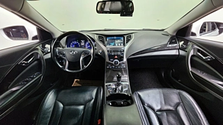 HYUNDAI GRANDEUR HG 2016