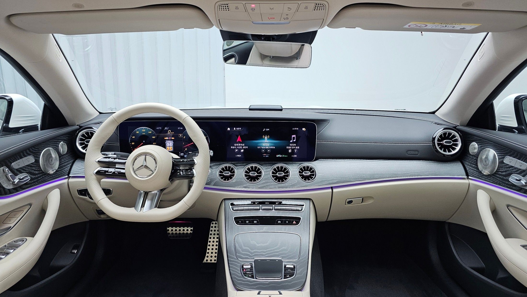MERCEDES BENZ E-CLASS W213 2023