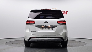 KIA CARNIVAL 2018