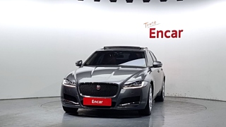 JAGUAR XF X260 2018