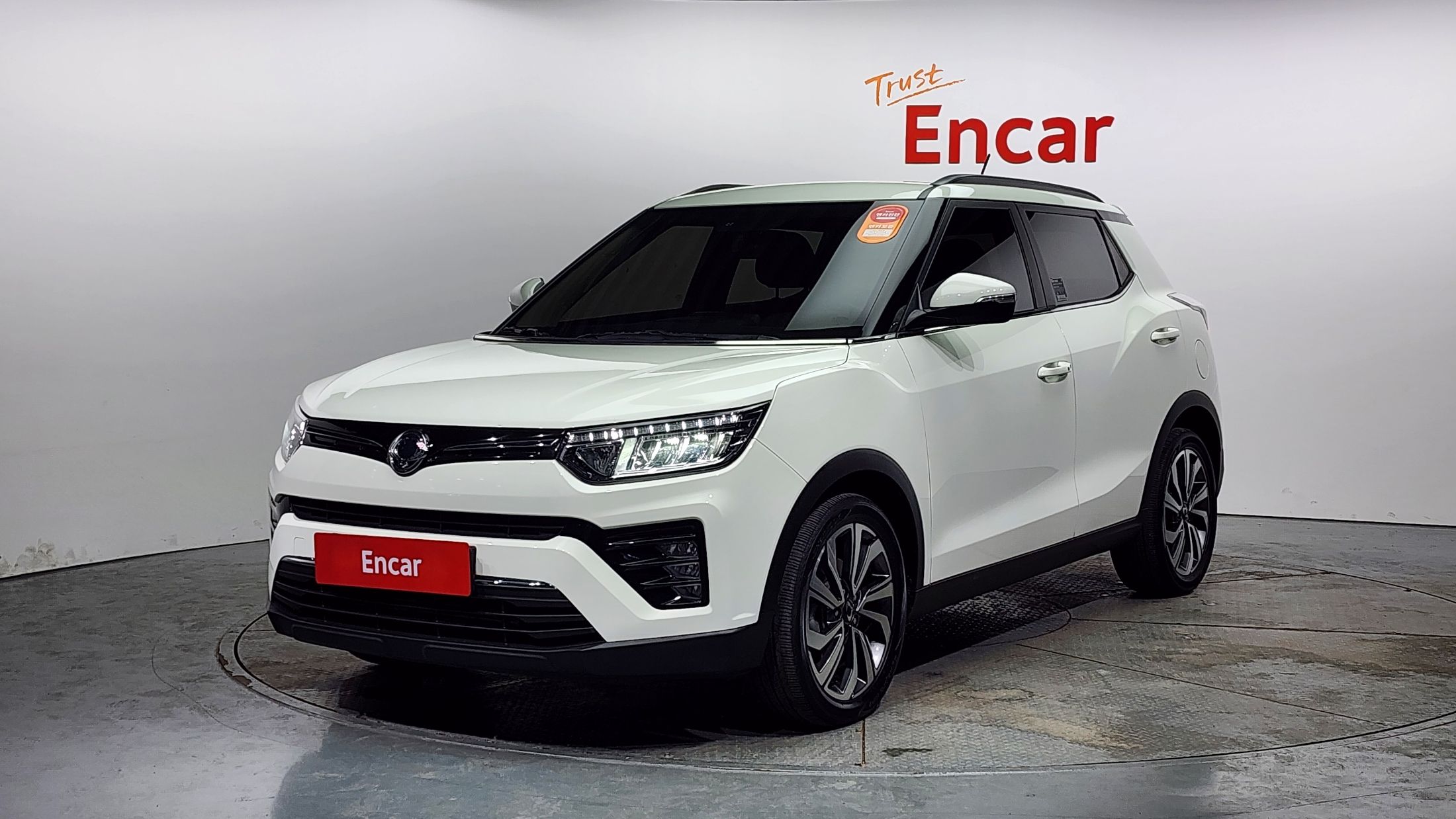 SSANGYONG TIVOLI VERY NEW 2019