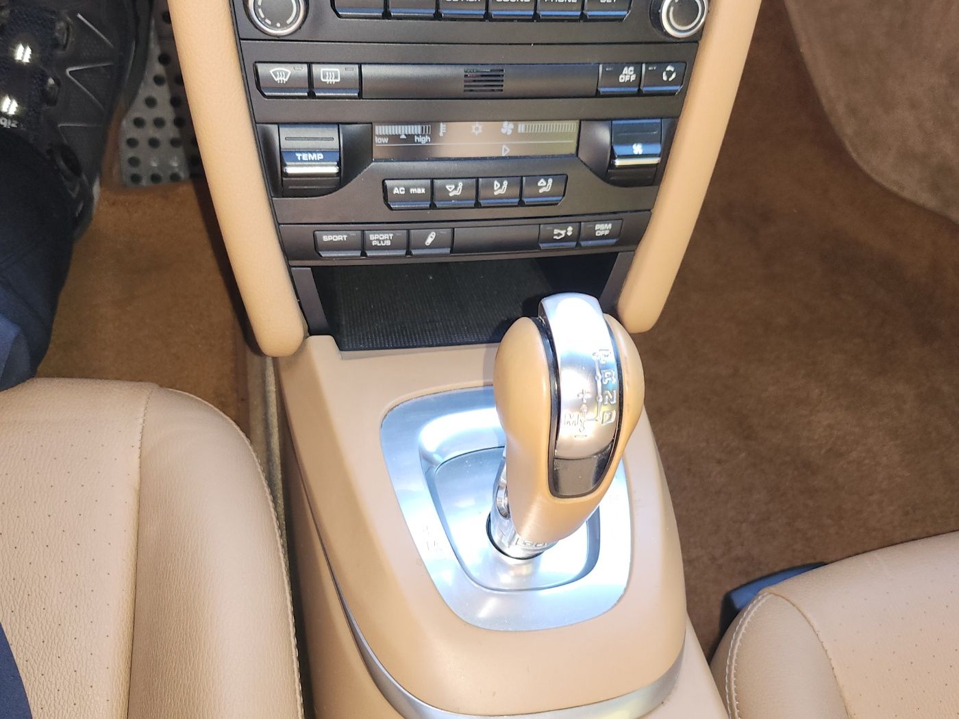 PORSCHE BOXSTER 2010