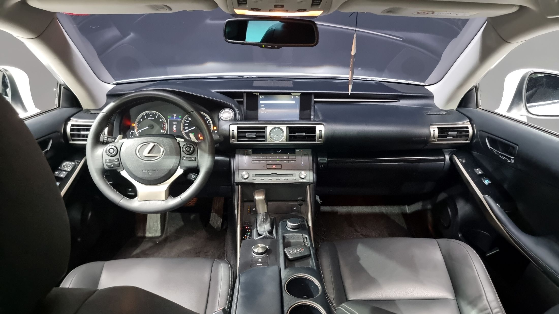LEXUS IS250 2014