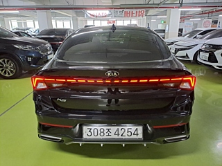 KIA K5 2021
