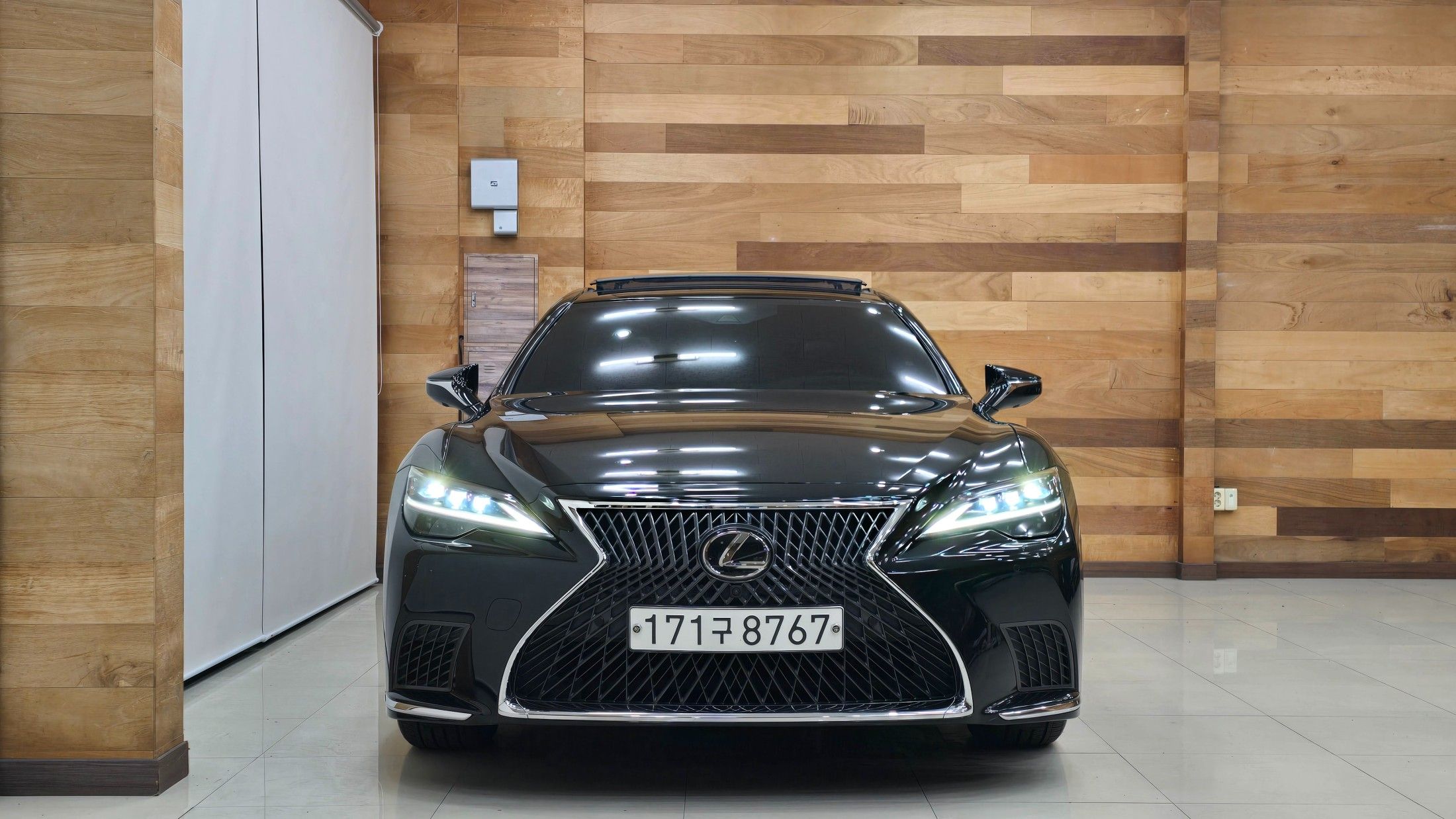LEXUS LS500 2021