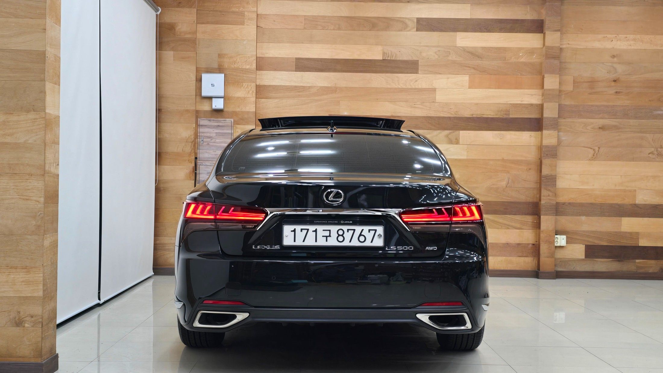 LEXUS LS500 2021
