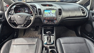 KIA K3 2016