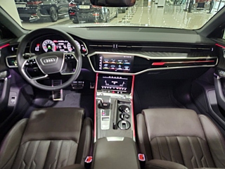 AUDI A6 C8 2022