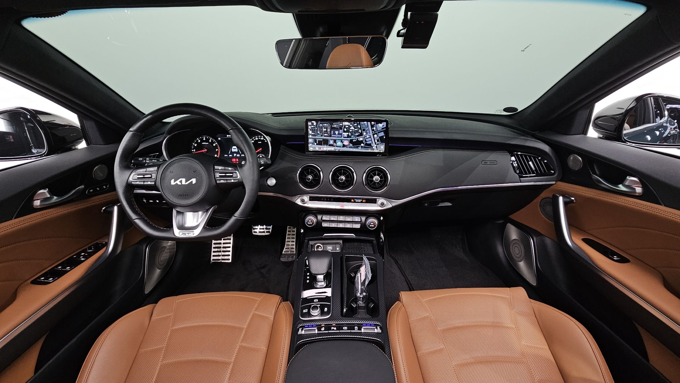 KIA STINGER MEISTER