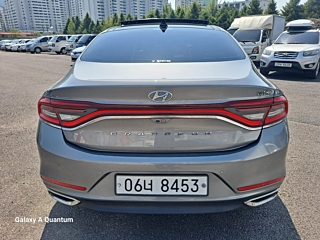 HYUNDAI GRANDEUR IG HYBRID 2018