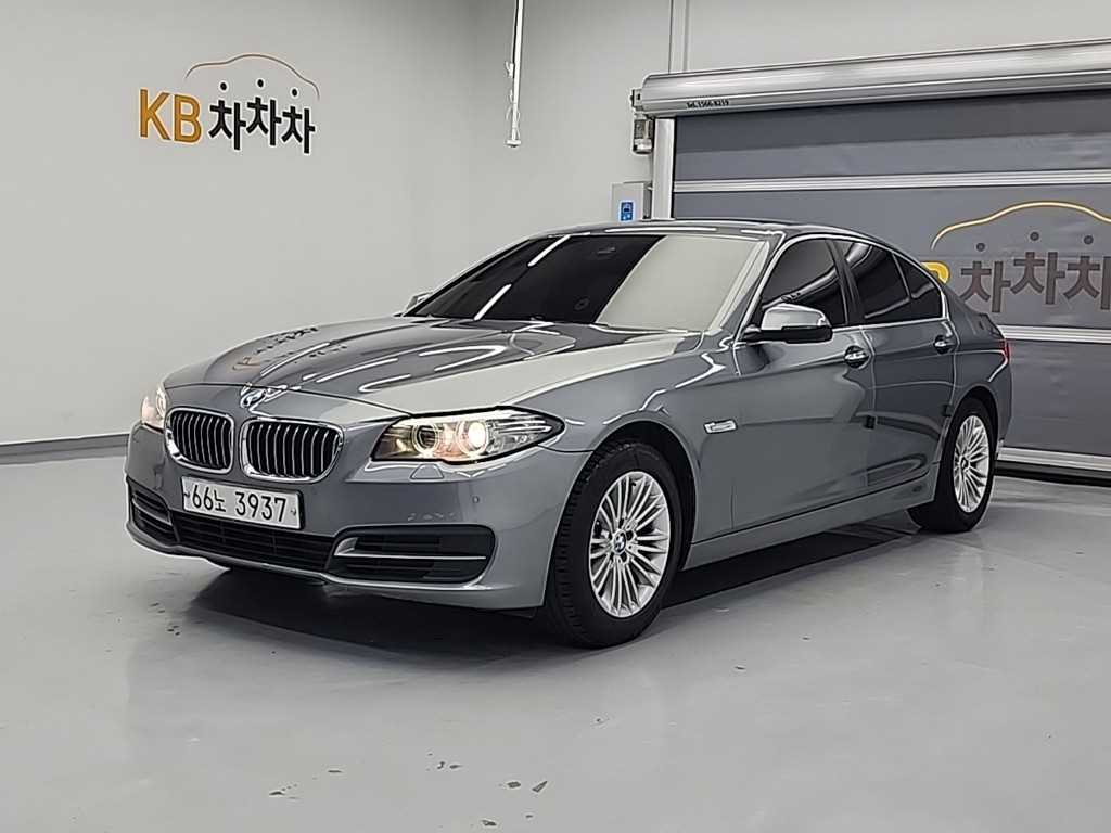BMW 5-SERIES F10 2014