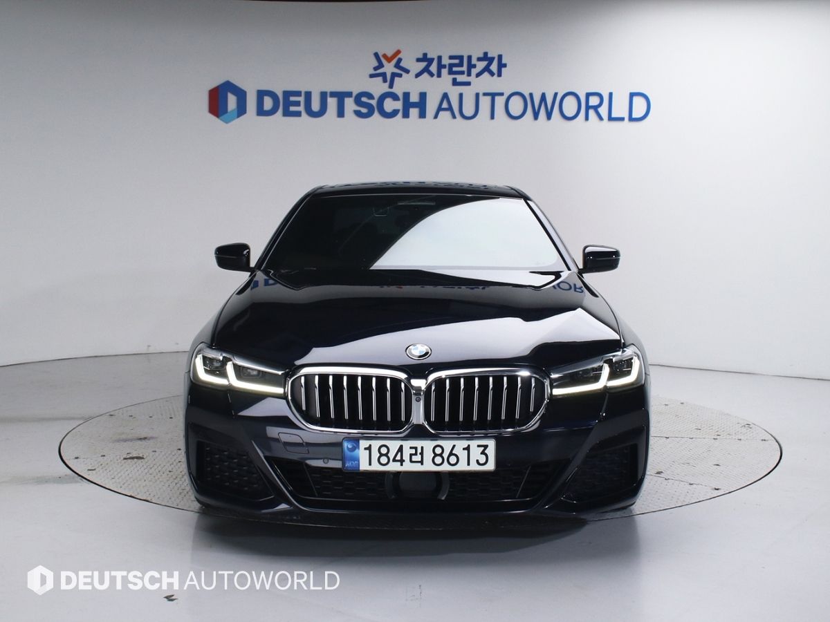 BMW 5-SERIES G30 2021