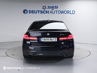 BMW 5-SERIES G30 2021