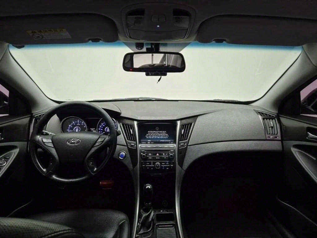 HYUNDAI SONATA THE BRILLIANT 2013