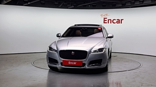 JAGUAR XF X260 2016