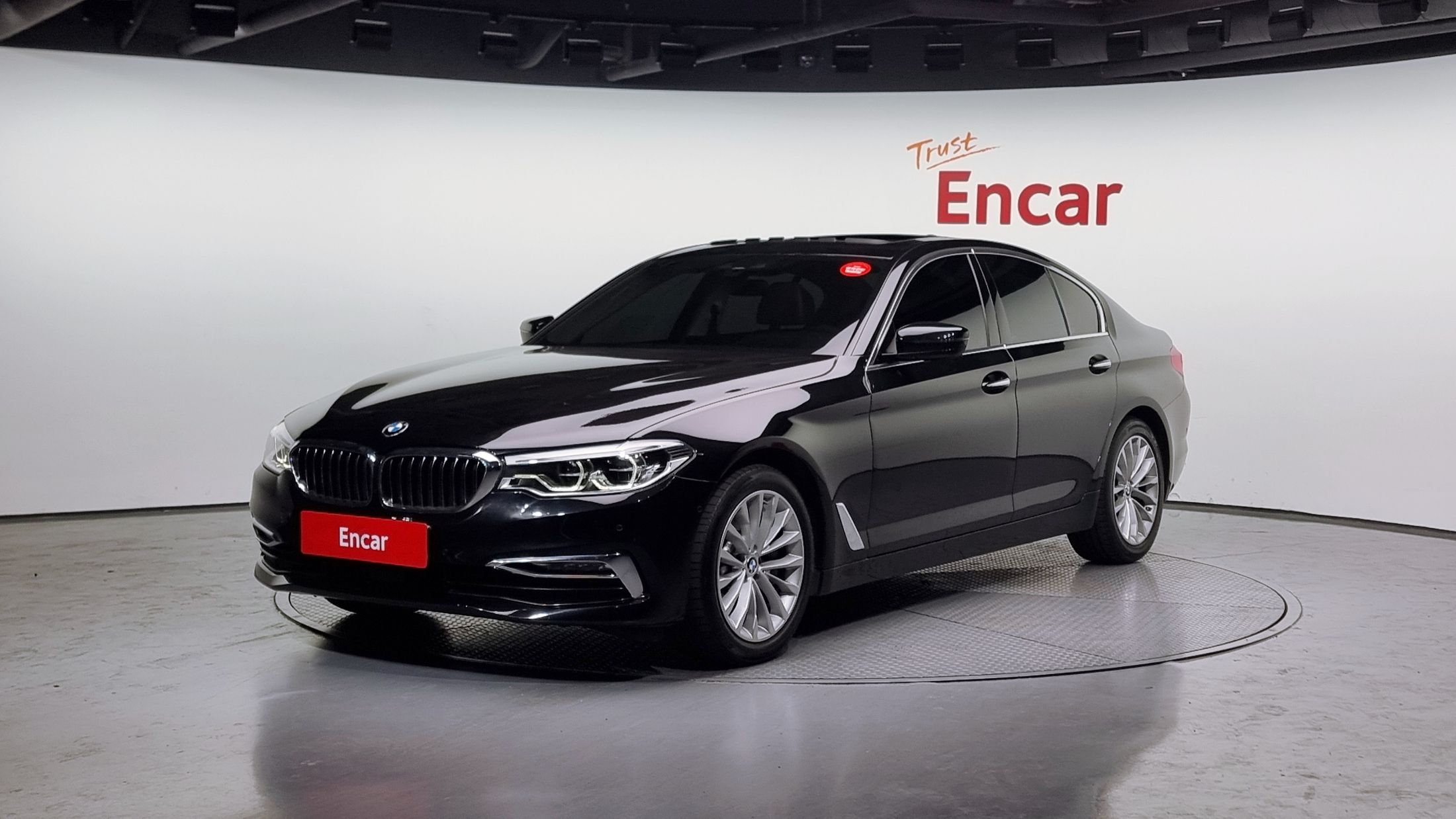 BMW 5-SERIES G30 2018