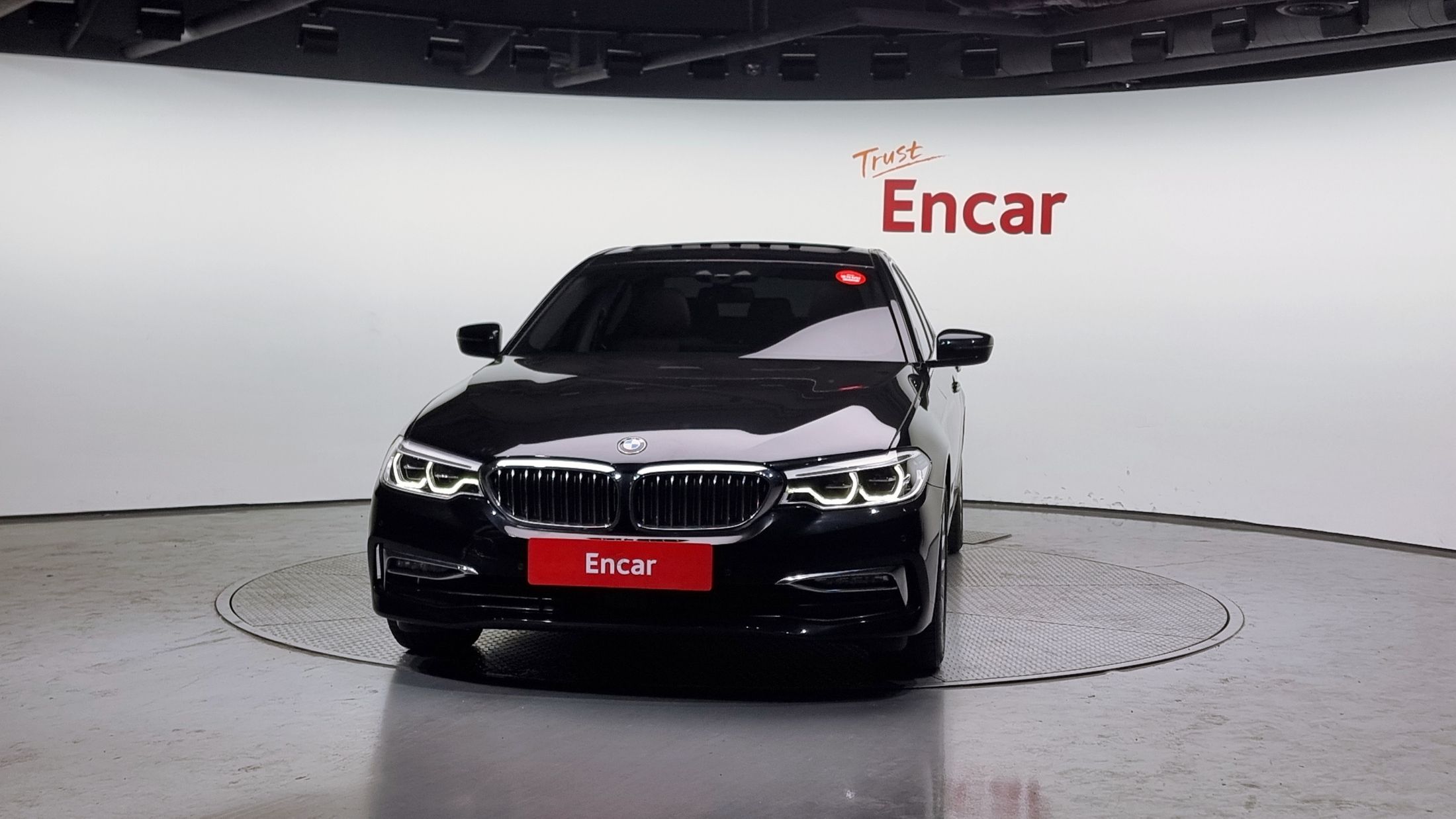 BMW 5-SERIES G30 2018