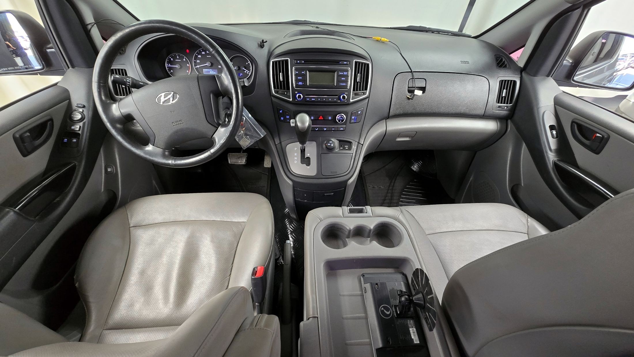 HYUNDAI STAREX GRAND 2019