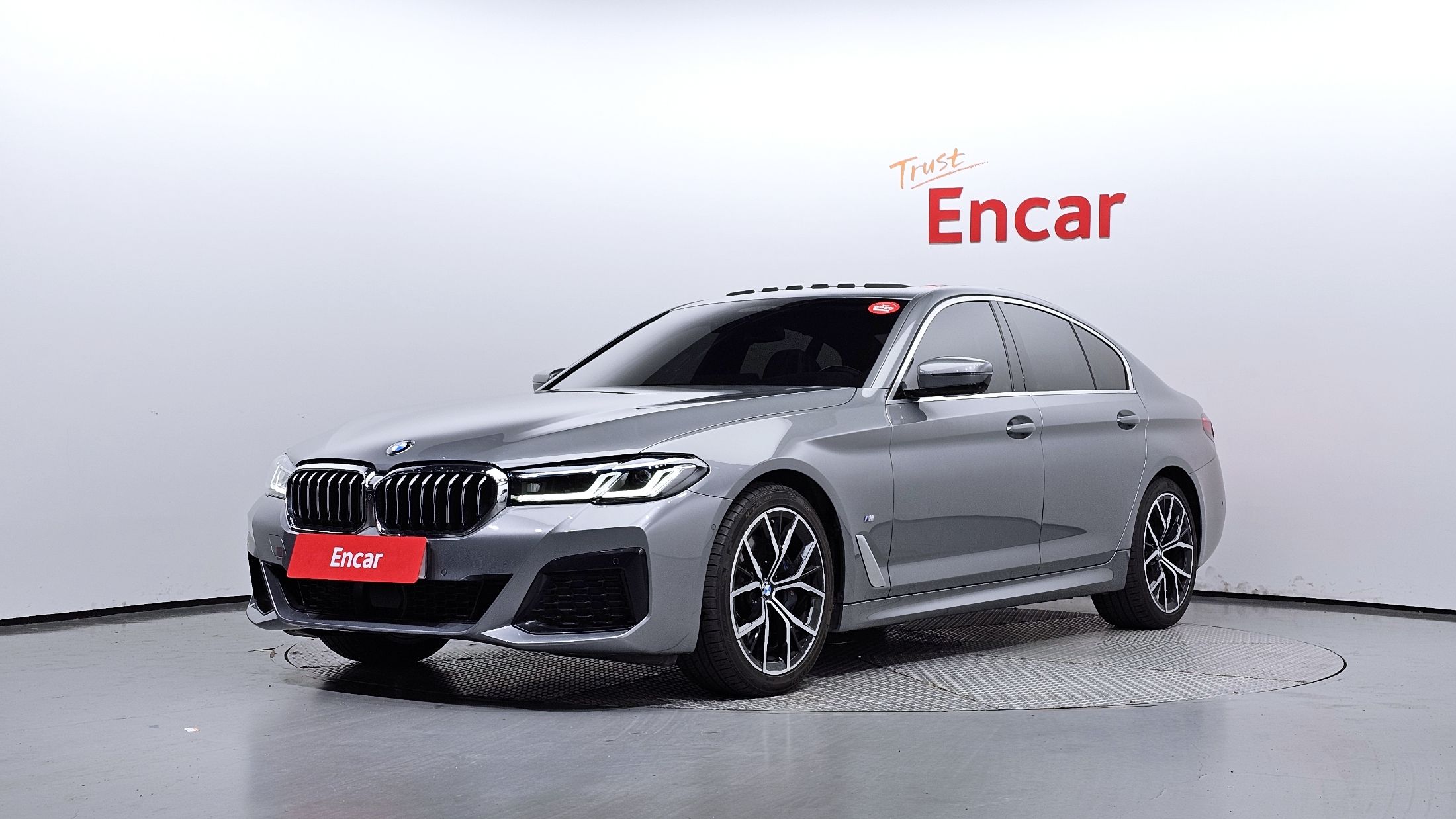 BMW 5-SERIES G30 2023
