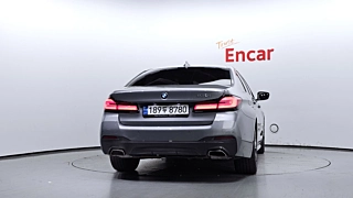 BMW 5-SERIES G30 2023