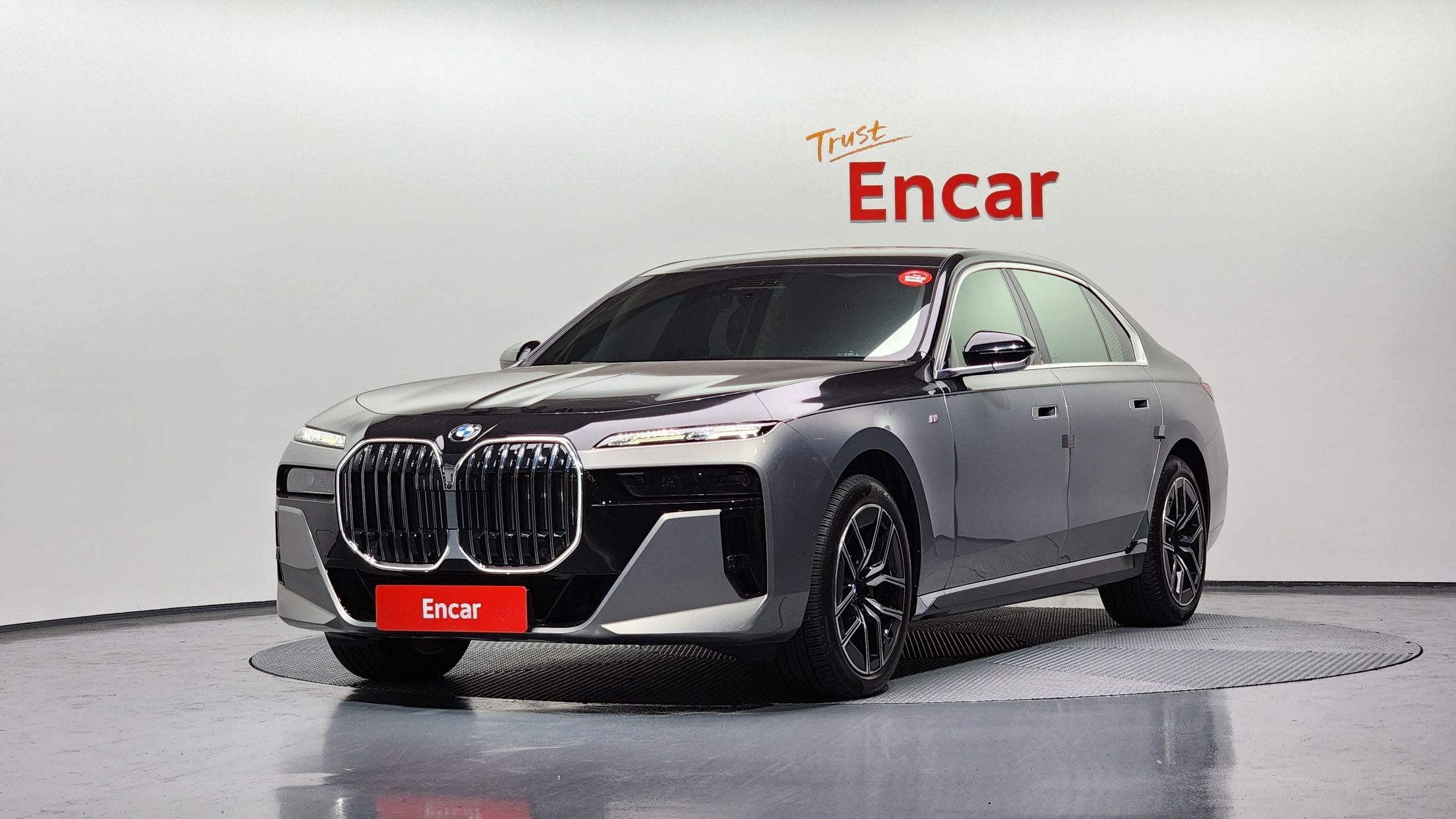 BMW 7-SERIES G70 2023