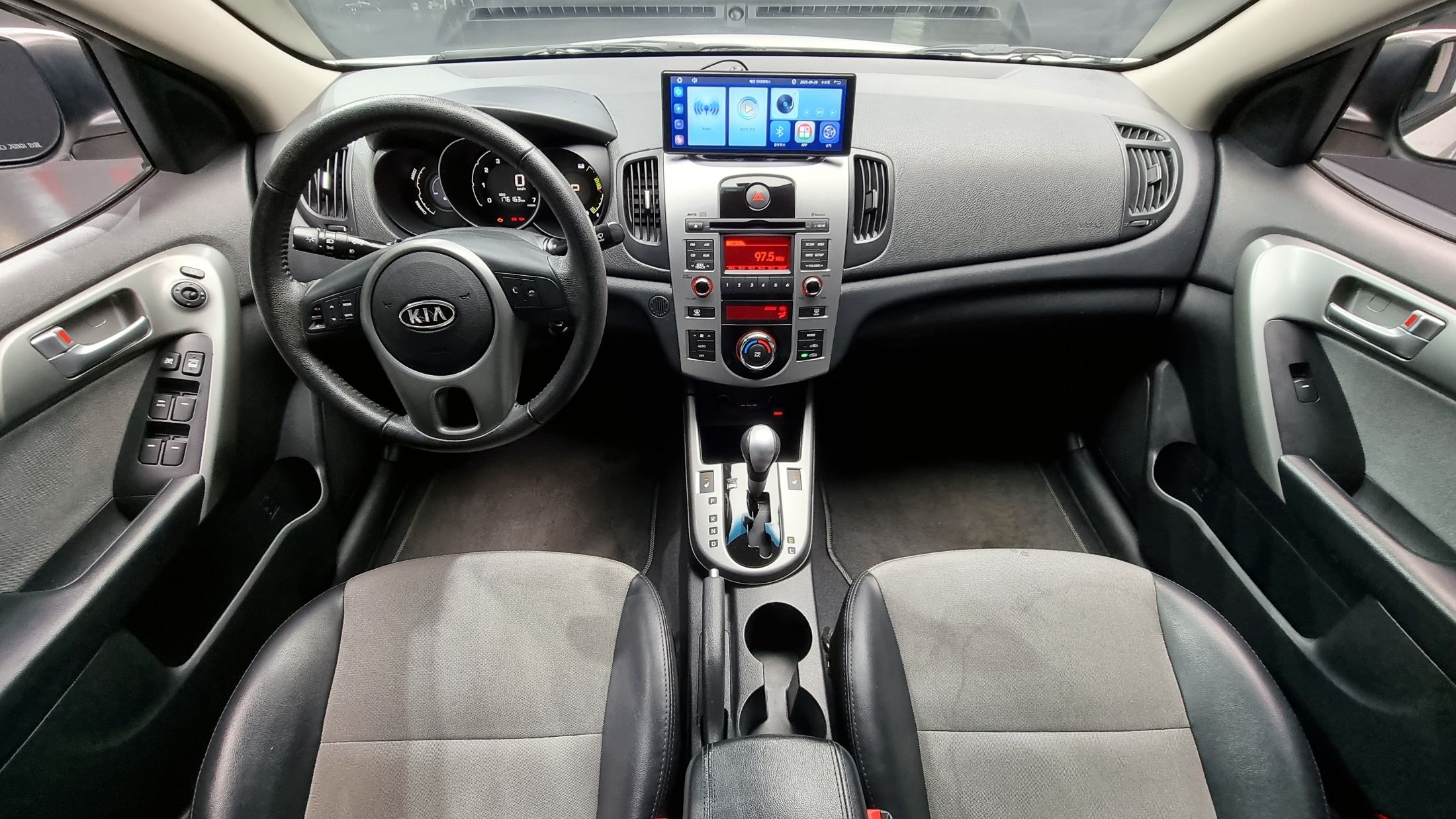 KIA PORTE 2009