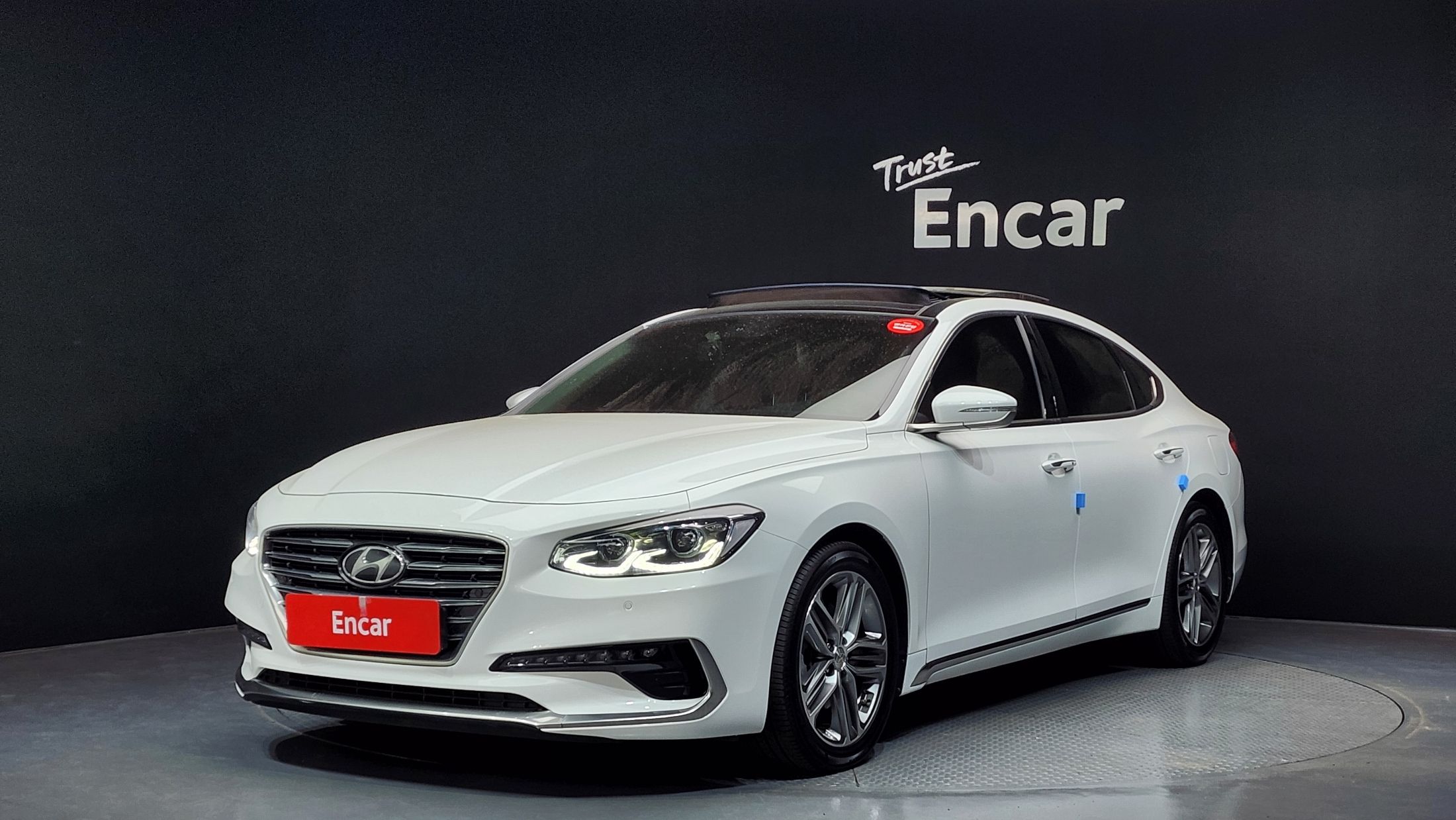 HYUNDAI GRANDEUR IG 2017