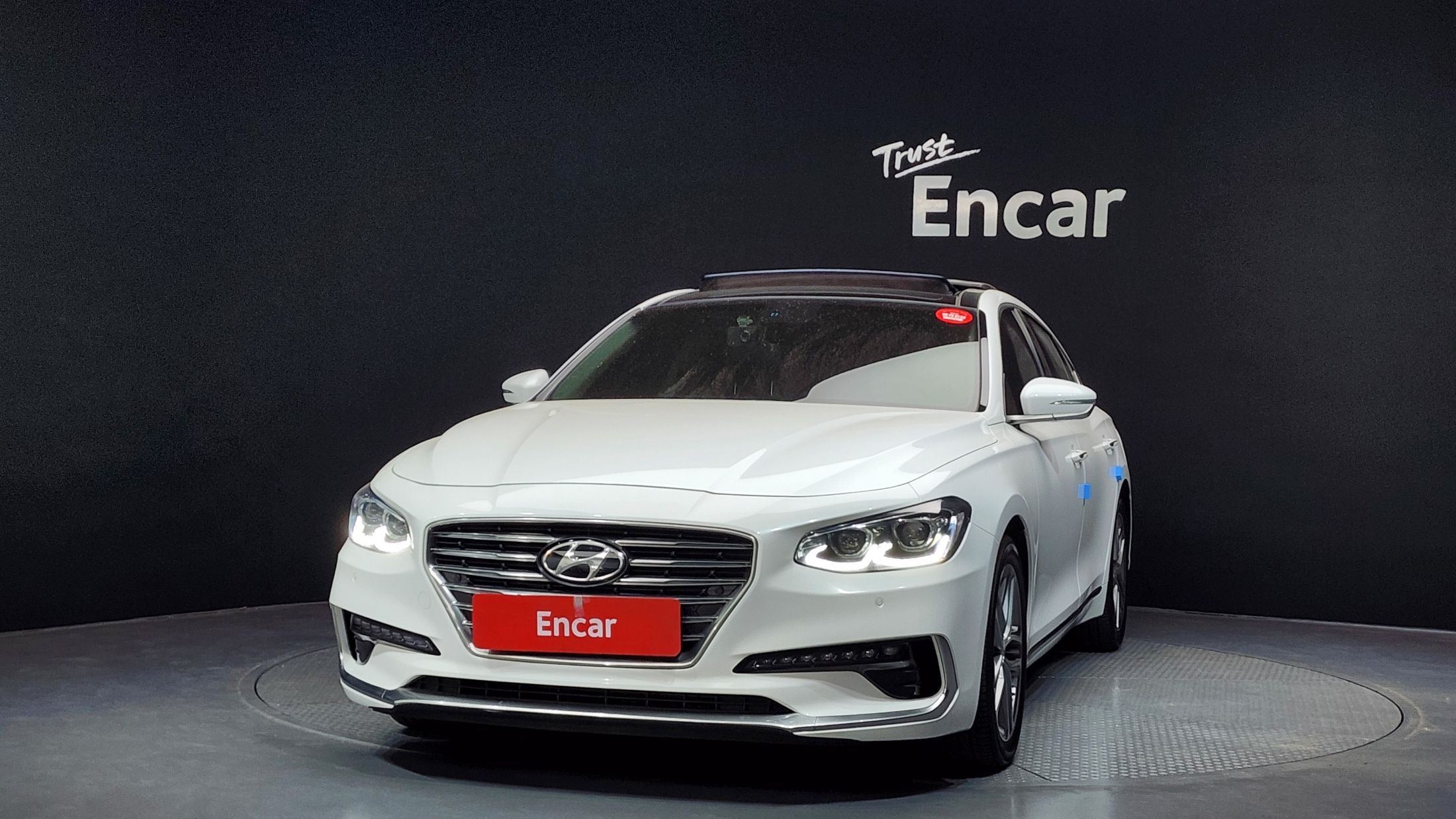 HYUNDAI GRANDEUR IG 2017