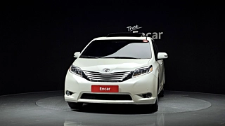 TOYOTA SIENNA 2017