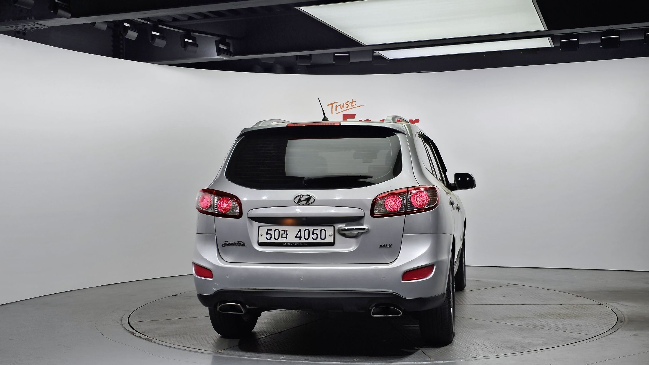 HYUNDAI SANTAFE CM 2011