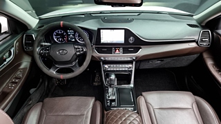 HYUNDAI GRANDEUR IG 2017