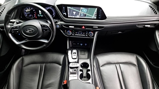 HYUNDAI SONATA DN8 2022