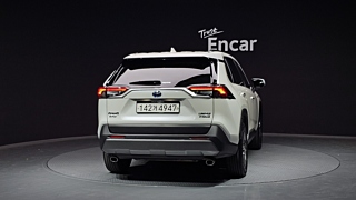 TOYOTA RAV4 2021